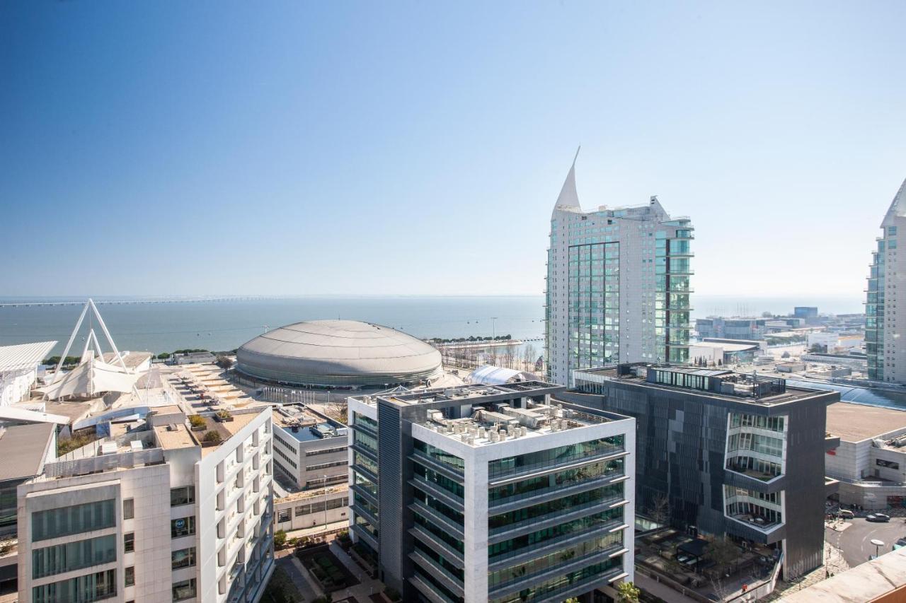Central Orient Residence - Modern, Spacious And Sunny! By The River! Lisbon Luaran gambar