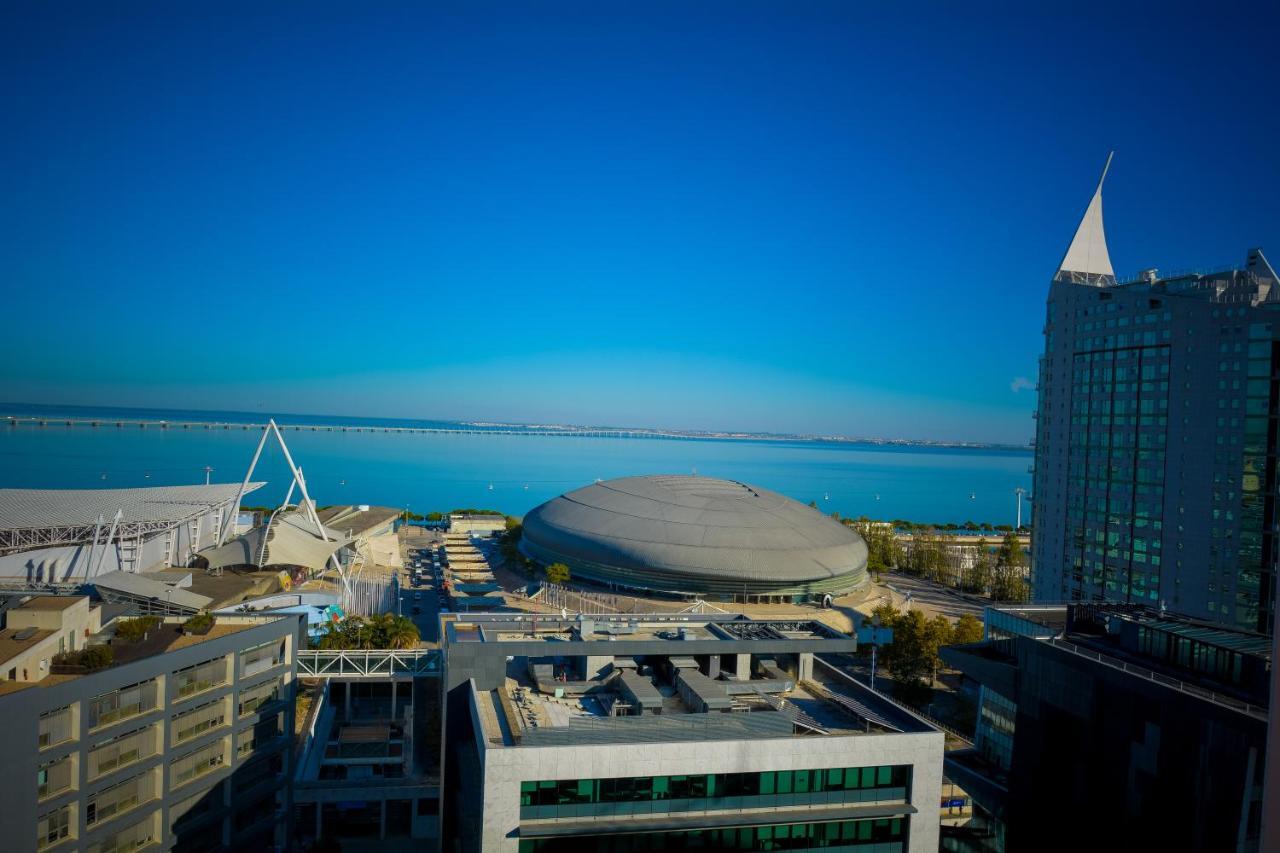 Central Orient Residence - Modern, Spacious And Sunny! By The River! Lisbon Luaran gambar